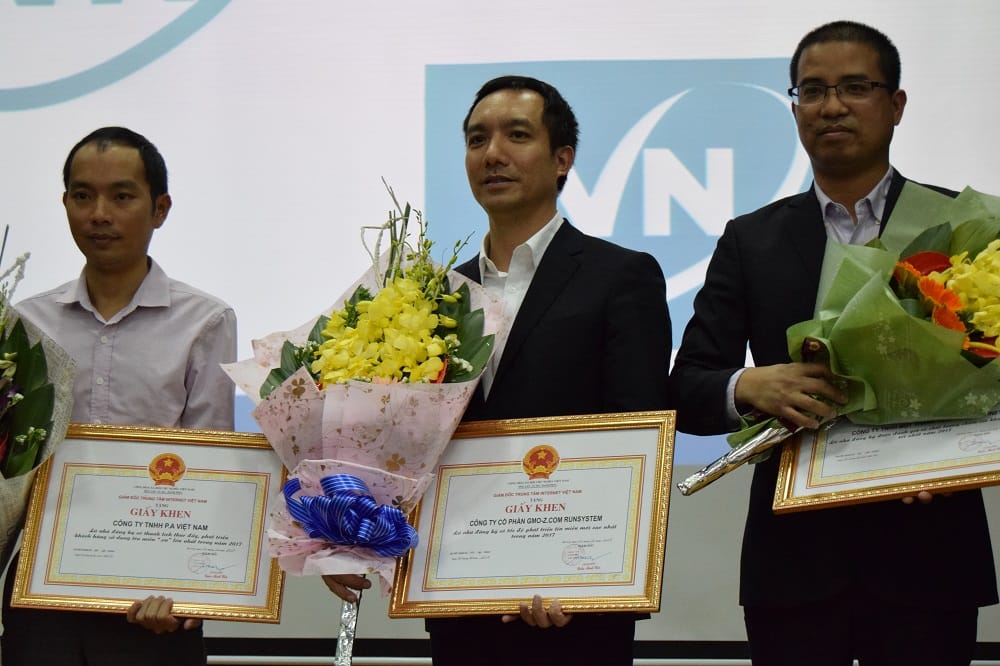 GMO-Z.com Runsystem vinh dự nhận giải thưởng nhà đăng ký có tốc độ phát triển tên miền mới cao nhất