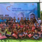 Hành trình “Thắp sáng nụ cười vùng cao 2022” mang nụ cười đến với các em nhỏ vùng cao Tây Bắc